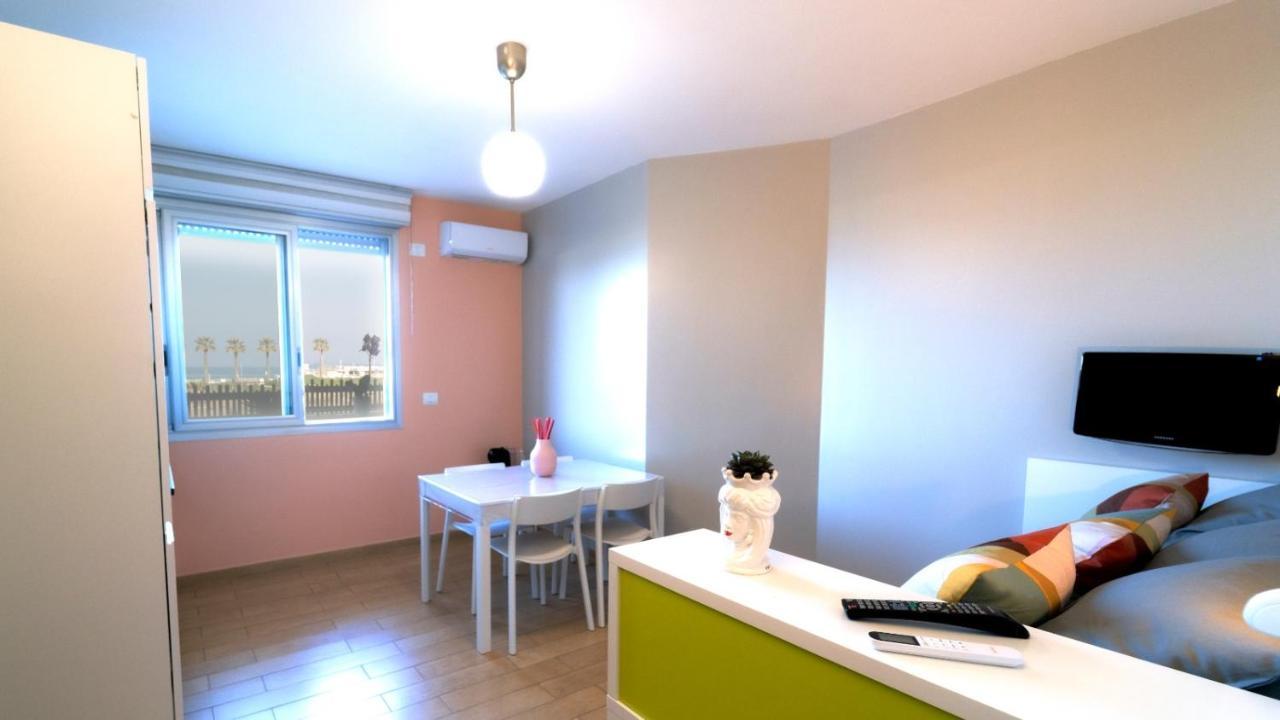 Bed and Breakfast La Palma Del Sol Барлетта Экстерьер фото