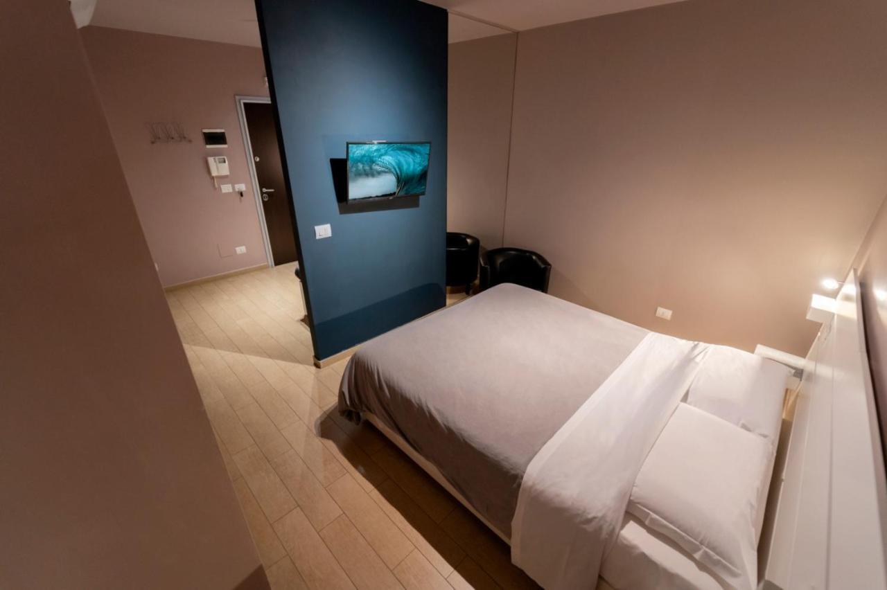Bed and Breakfast La Palma Del Sol Барлетта Экстерьер фото