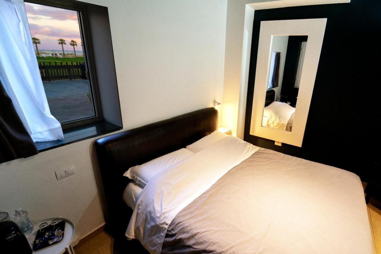 Bed and Breakfast La Palma Del Sol Барлетта Экстерьер фото